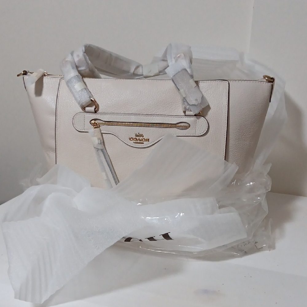 COACH KLEO Chalk Leather Tote with Gold Hardware - Picture 8 of 10